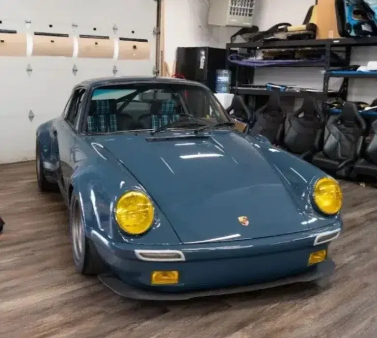 Vintage 911 Restoration in Everett